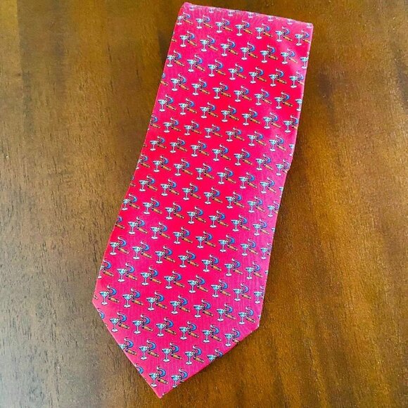 Vineyard Vines Martha's Vineyard Collection Martini & Cigar Tie 100% Silk - Picture 2 of 4